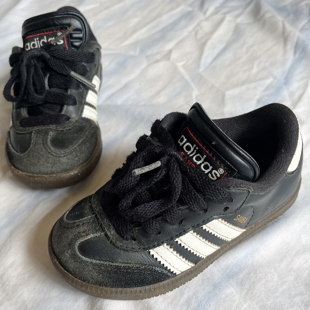 Kid’s Adidas Samba Classic Size 8